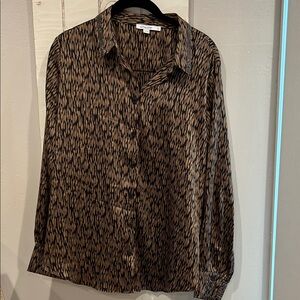 Chico's Elegant Silky Feel Black and Brown Blouse